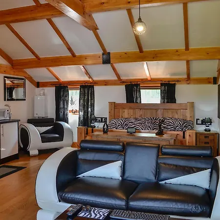 Holiday home Swallow - Ukc3427 *